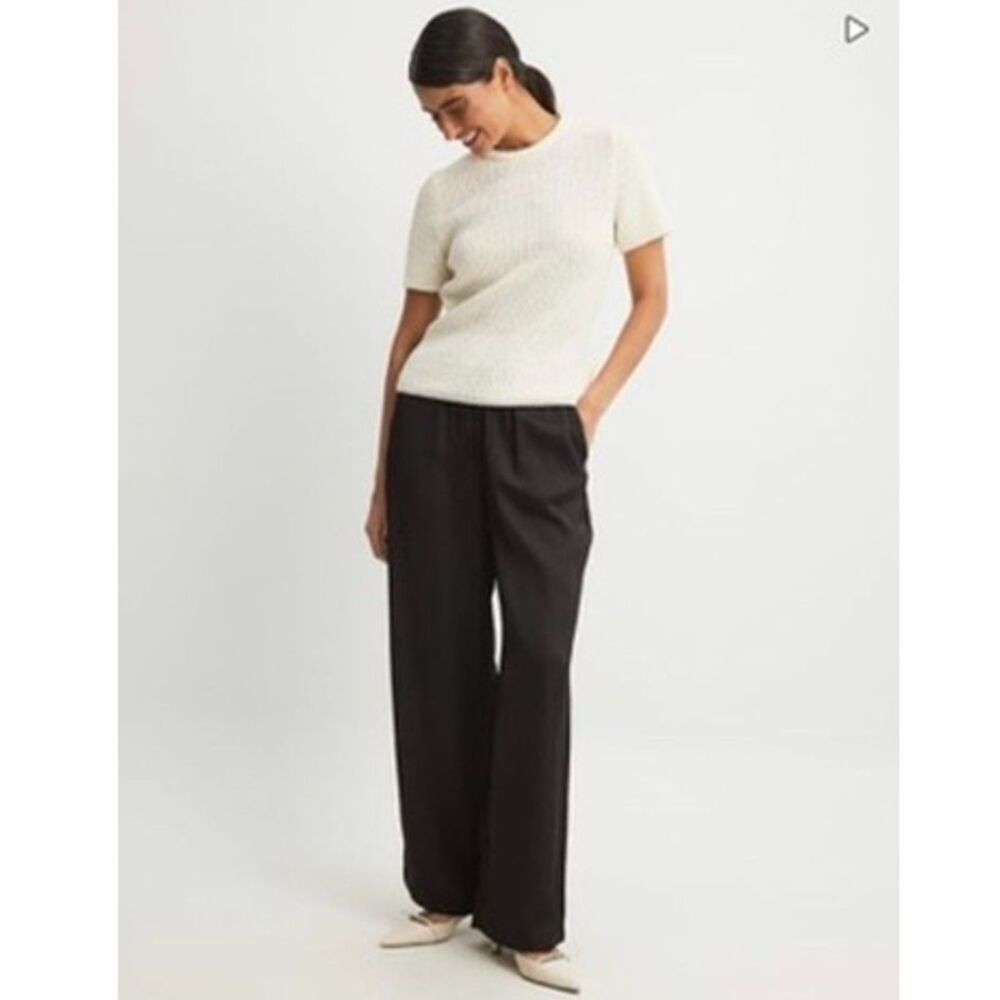 Elastic Waist Mid Rise Satin Pants